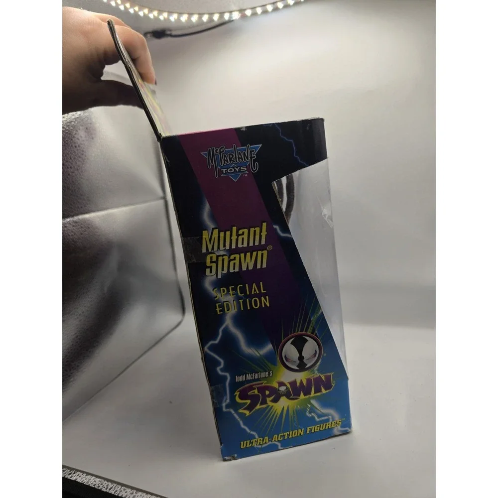 1996 McFarlane Toys MUTANT SPAWN (TENTACLE VARIANT) Action Figure